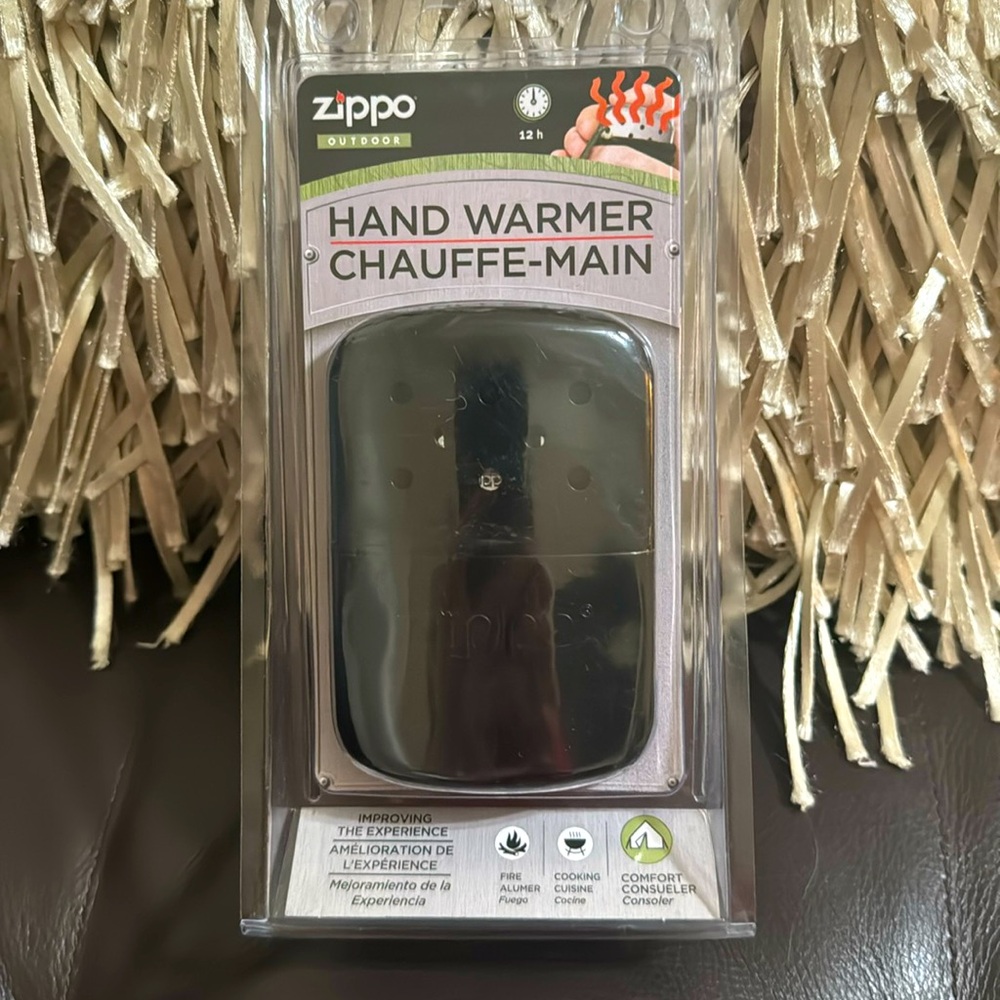 NWT Zippo 12 Hour Hand Warmer